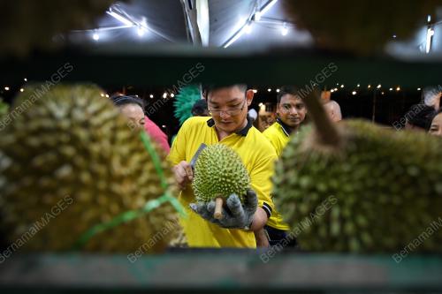 KL32_18122017_DURIAN