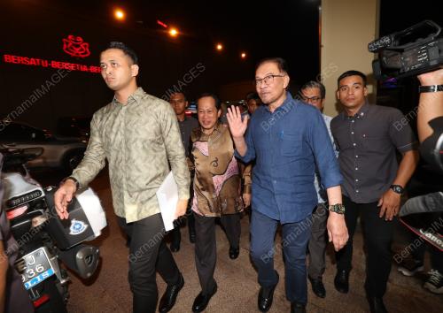 DATUK SERI ANWAR IBRAHIM