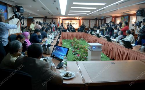 KL32_19082014_TAKLIMAT_MH17