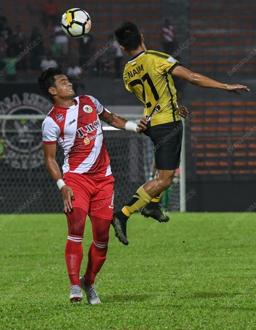 KL32_19082018_BOLA_BN201808115567