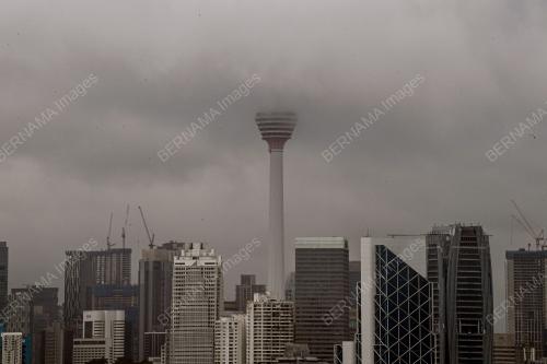 CUACA SEJUK MELANDA KUALA LUMPUR