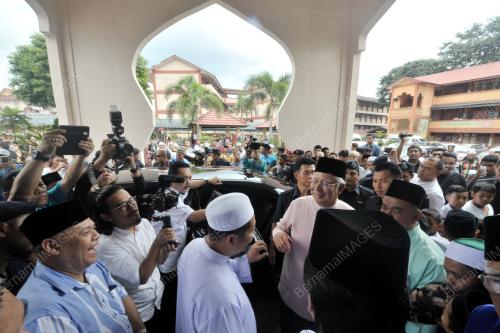 KL32_20012017_PM_SOLAT