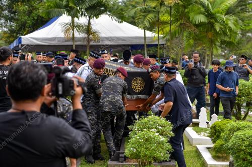 PENGEBUMIAN ALLAHYARHAM TUN HANIF OMAR