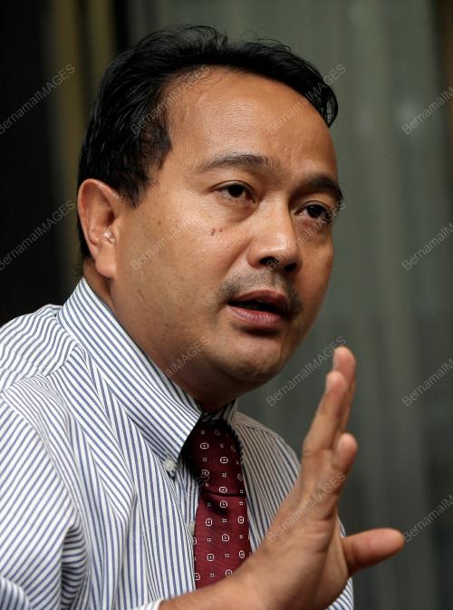 DR SHAMSUL ANWAR SULAIMAN