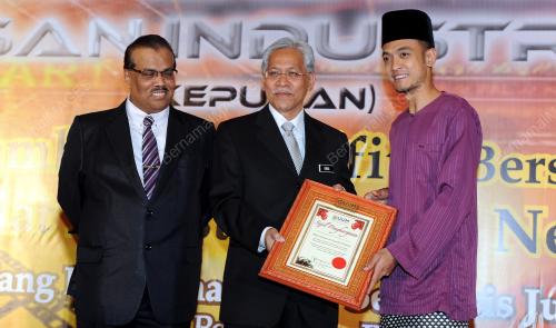 KL32_20082013_PELANCARAN