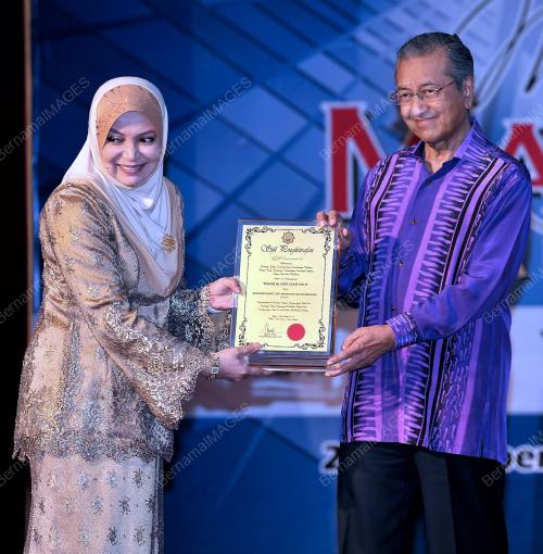 KL32_20122012_TUN_UIAM