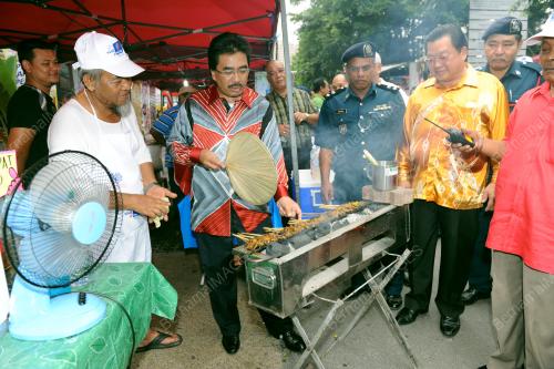 KL32_21122013_JOHARI