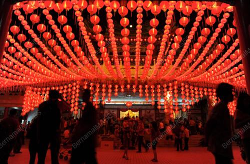 KL32_22012012_CNY