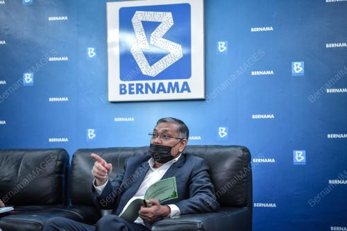 DATUK SERI DR SHAMSUL ANUAR NASARAH