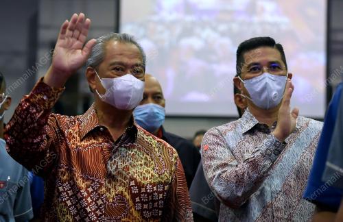 TAN SRI MUHYIDDIN YASSIN