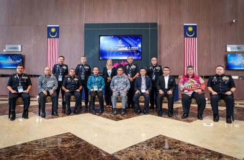 DATUK SERI SAIFUDDIN NASUTION ISMAIL