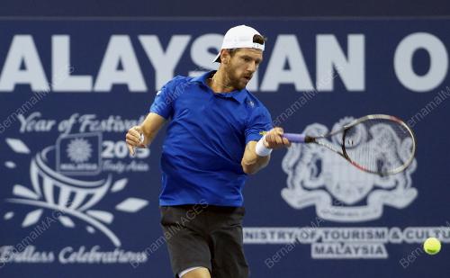 KL32_22092014_TENIS