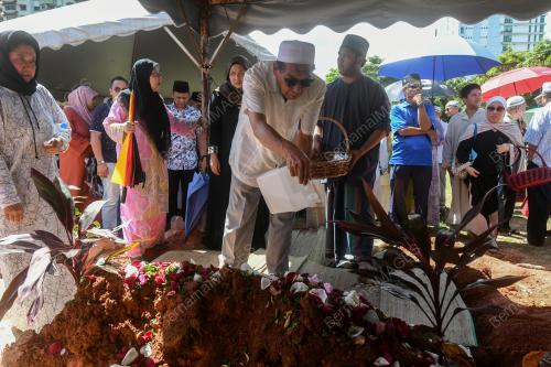 TAN SRI ABDUL AZIZ ABDUL RAHMAN