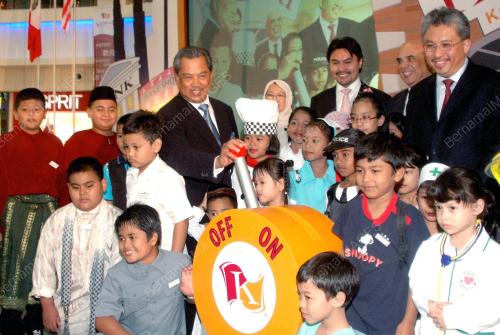 MUHYIDDIN YASSIN