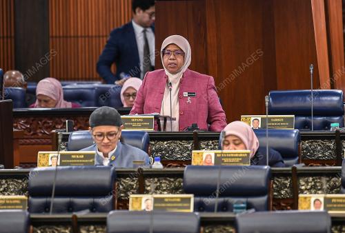 DATUK AIMAN ATHIRAH SABU