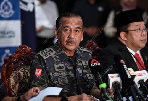 TAN SRI RAZARUDIN HUSAIN