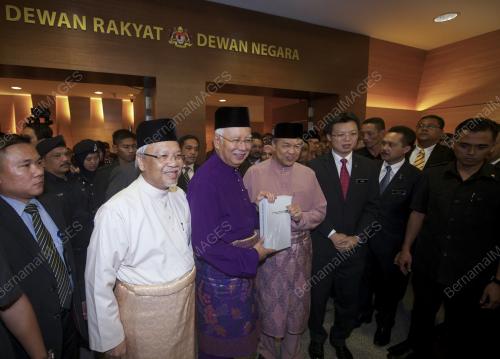 KL32_23102015_PM_BAJET