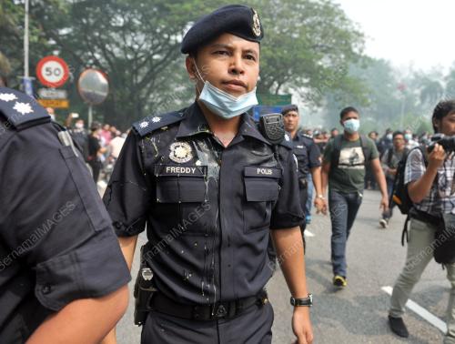 KL32_24062013_BLACK