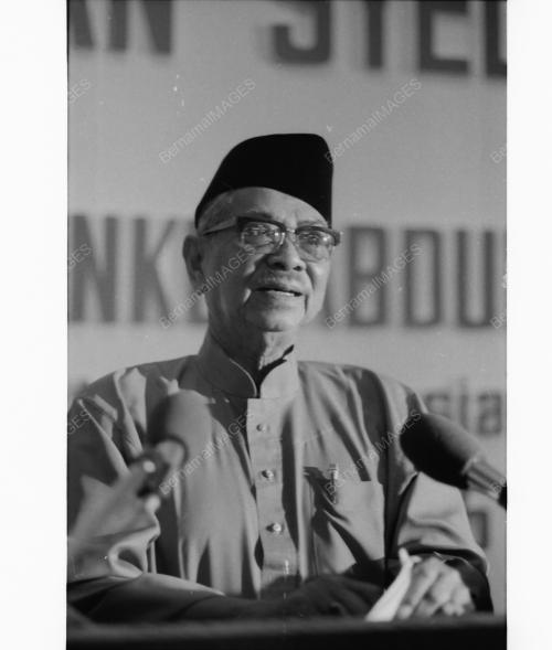 TUNKU ABDUL RAHMAN LANCAR BANGUNAN
