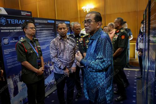 DATUK SERI MOHAMED KHALED NORDIN