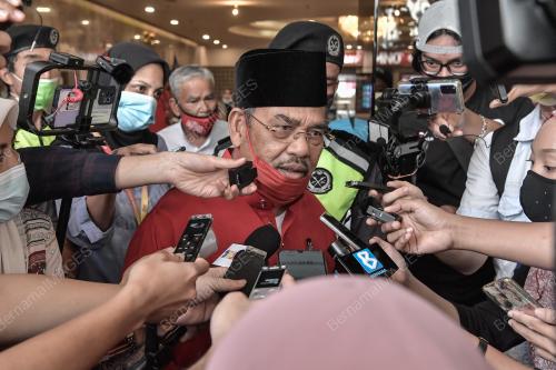 DATUK SERI TAJUDDIN ABDUL RAHMAN