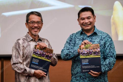 RAFIZI RAMLI