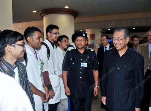 KL32_25062012_TUN_PELAJAR