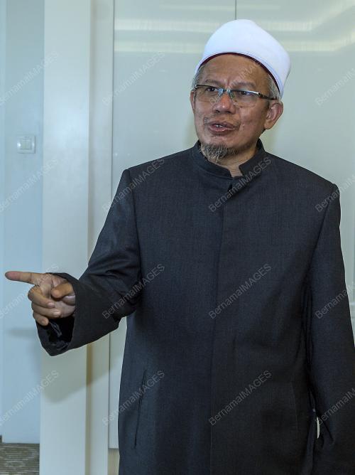 SENATOR DATUK SERI DR ZULKIFLI MOHAMAD AL-BAKRI