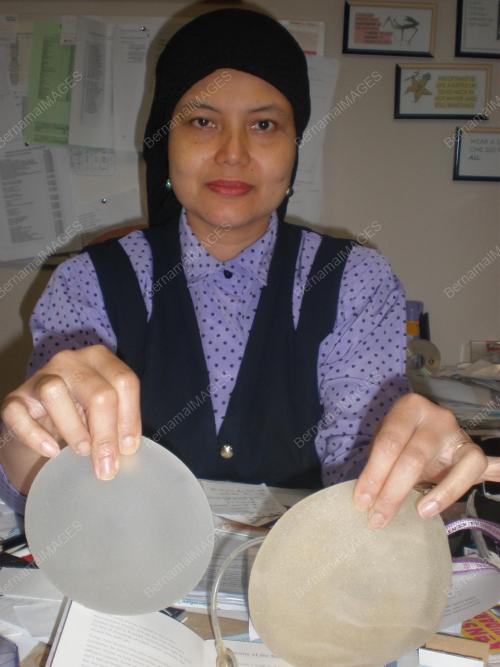 DR NORLIA ABDULLAH_