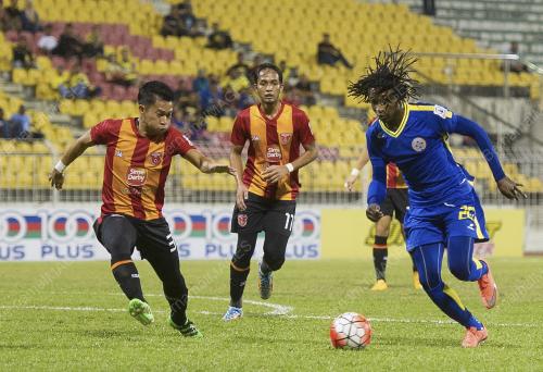 KL32_26022016_BOLASEPAK