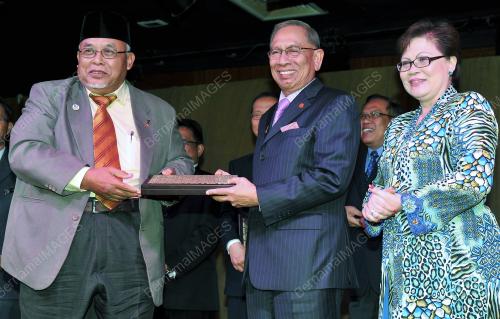 KL32_26062014_JAMUAN