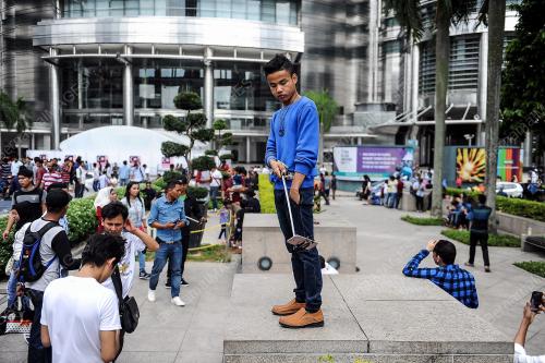 KL32_26062017_WARGA_ASING