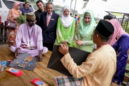 KL32_26072016_KUNJUNGAN_KASIH