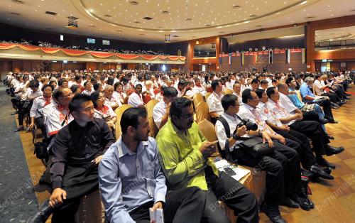 KL32_26102013_GERAKAN