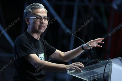 DATUK FAHMI FADZIL