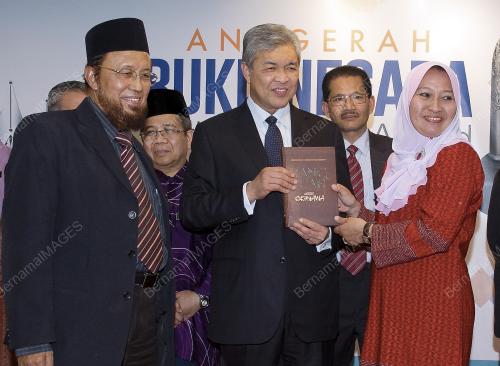 KL32_26112015_ANUGERAH