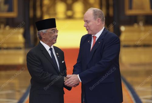 AL-SULTAN ABDULLAH RI'AYATUDDIN AL MUSTAFA BILLAH SHAH