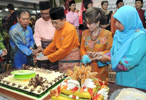 RAIS YATIM