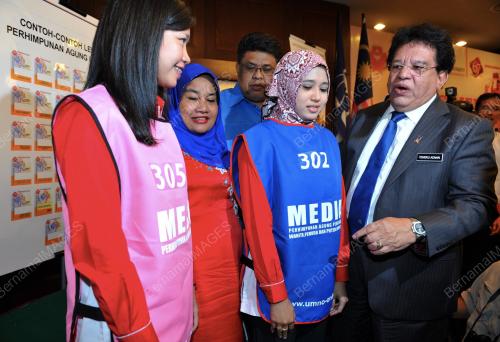 KL32_28112013_UMNO4