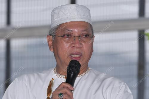 TAN SRI ANNUAR MUSA
