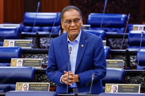 DATUK SERI DR DZULKEFLY AHMAD