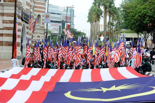 KL32_29082017_HARI_KEBANGSAAN