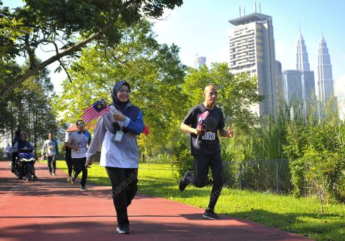 MARATON HARI KEBANGSAAN