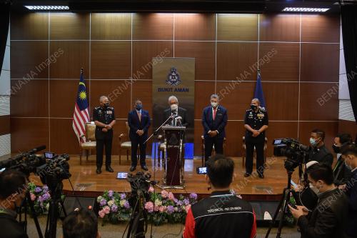 DATUK SERI HAMZAH ZAINUDIN