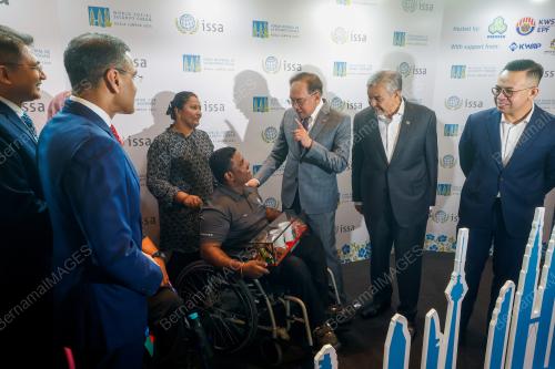 DATUK SERI ANWAR IBRAHIM