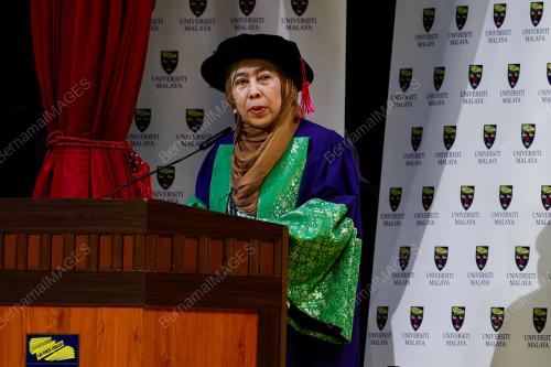 PROFESOR EMERITUS DATUK DR ROHANA YUSOF