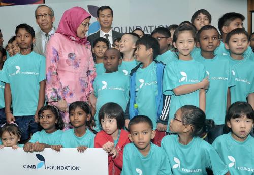 KL32_30012013_CIMB_SQUASH