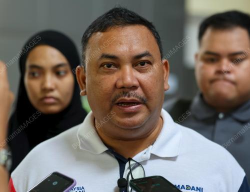 DATUK AZMAN ABIDIN