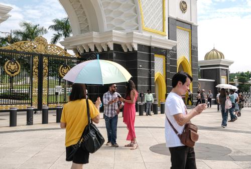 PINTU GERBANG UTAMA ISTANA NEGARA