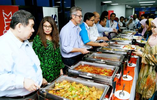 KL32_30072012_BUKA_PUASA